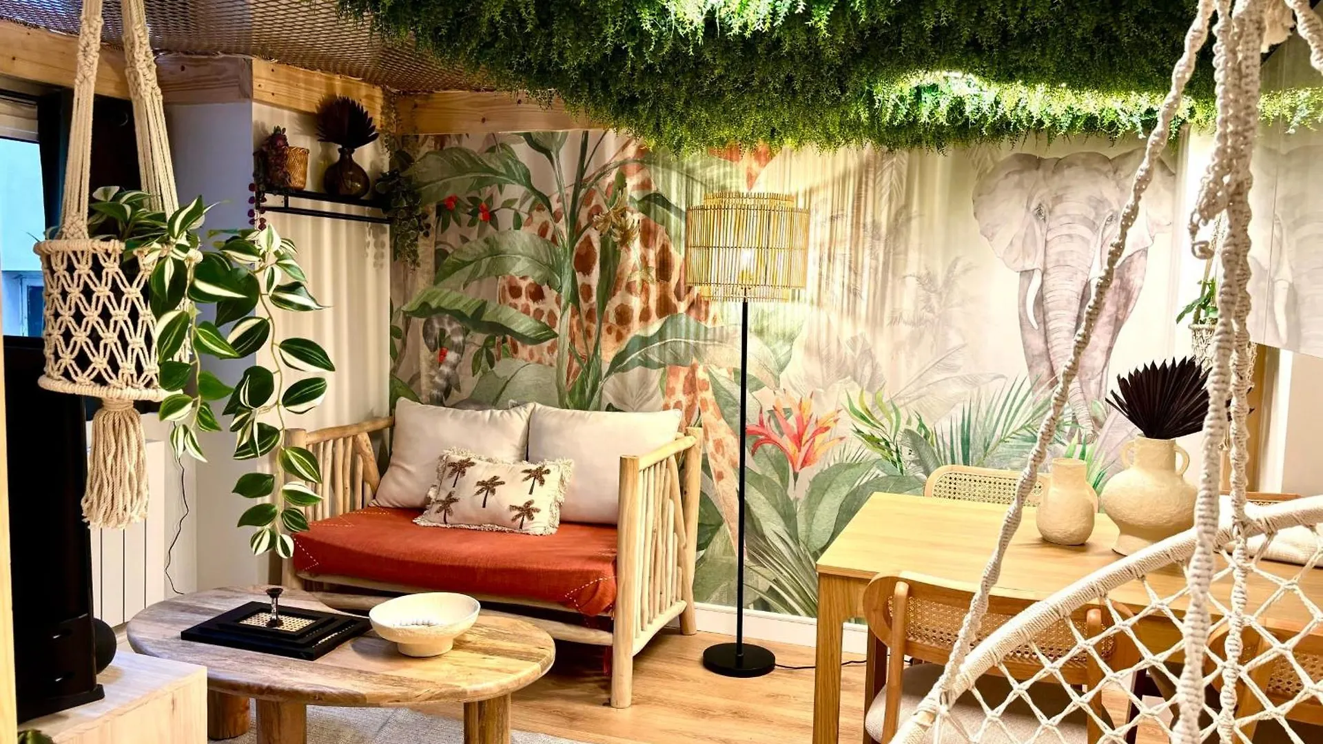 Apartment The Jungle - Superbe Appartement Au Coeur De Lyon ! France